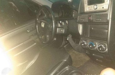 honda crv 2006 model 4wd black for sale 