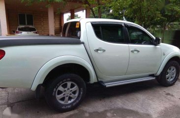 Mitsubishi Strada GLX-V 2014 Model For Sale 