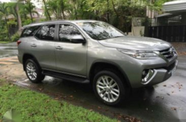 2017 Toyota Fortuner 4x2 automatic Gas.