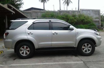 Russhhh sale Toyota Fortuner 2006 diesel matic