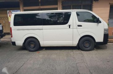 2014 toyota hiace commuter  for sale 