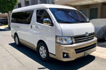 2013 Toyota Hi ace Super Grandia