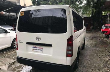 2017 toyota hiace commuter manual diesel