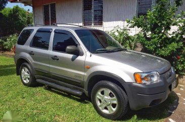 2004 Ford Escape Very Fresh and Very Clean