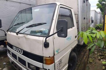 4 Wheeler Elf Isuzu Canter for Sale