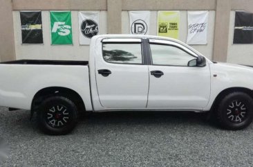 Toyota Hilux 2011 model for sale