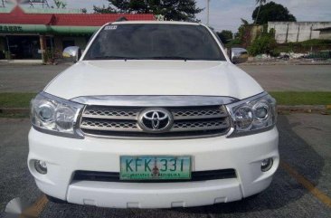 TOYOTA FORTUNER 2011 G * Automatic * 4X2