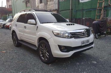 2014 TOYOTA Fortuner g automatic diesel