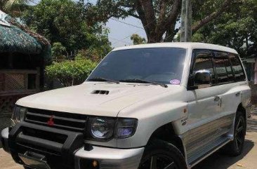 Mitsubishi Pajero Fieldmaster 2008 white