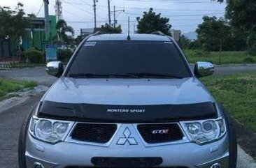 2012 Model Mitsubishi Montero GTV 4x4 AT