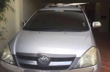 Toyota Innova 2006 J Manual for sale 