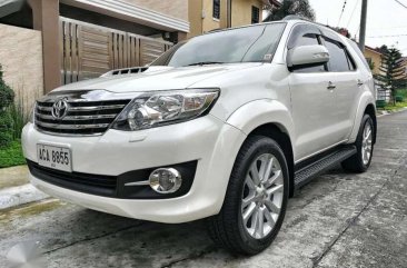 Toyota Fortuner V 4X4 2015 for sale 