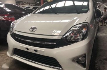 2017 Toyota Wigo 1.0 G Automatic Freedom White