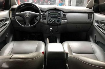 TOYOTA Innova j 2005 manual super fresh in and out