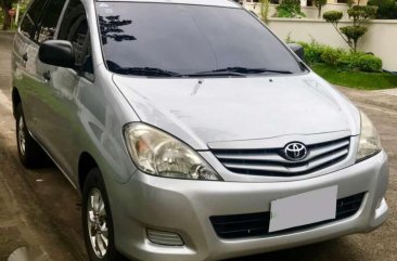 Selling a 2011 Toyota Innova E variant