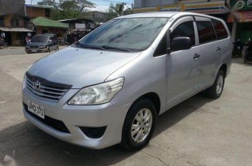 2013 Model Toyota Innova 75k Milage