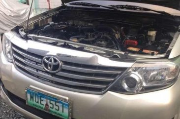 TOYOTA Fortuner gas 2014 FOR SALE