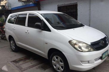 2007 DIESEL Toyota Innova MT FOR SALE