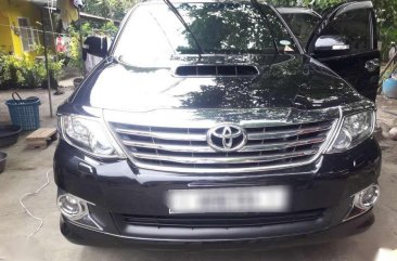 Toyota Fortuner g automatic 2013model