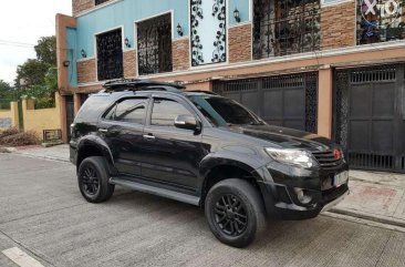 2012 Toyota Fortuner diesel automatic black 