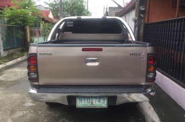  2010 Model Toyota Hilux 120Tkms Mileage