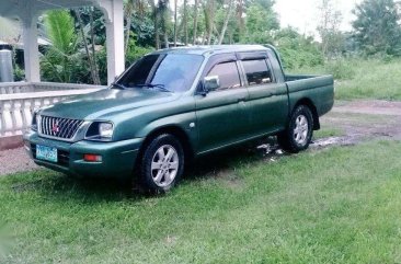 Mitsubishi Endeavor l200 pick up truck 2003 for sale 