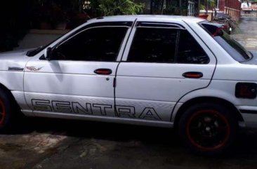 Nissan Sentra 2000 model for sale 