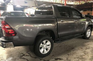 2018 Toyota Hilux 2.4 G Automatic Gray PickUp