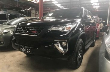 2016 Toyota Fortuner 2400G 4x2 Automatic Diesel Black