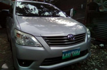 For sale Toyota Innova E series 2013