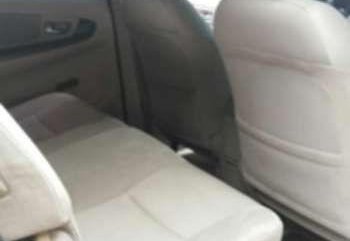 Toyota Innova j 2005 FOR SALE