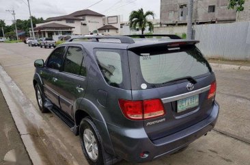 2006 Toyota Fortuner Matic tranny Smooth shifting