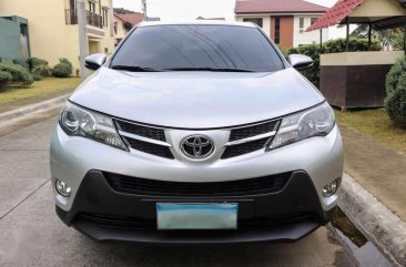 Rush sale Toyota Rav4 2014 New Generation