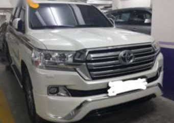 2017 Toyota Land Cruiser LC200 VX Platinum