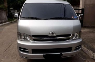 Toyota Hi-Ace Grandia GL 2009 Model MT/Diesel