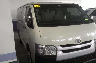 2014 Toyota Hiace Commuter 2.5L Diesel Engine 