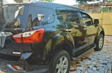 SELLING Isuzu Mu-x LS-A manual 2017