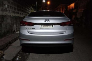 Rush rush rush Hyundai Elantra 2018