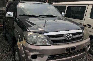 2006 Toyota Fortuner G 4x2 gas AT