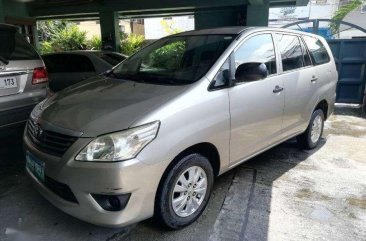 2012 Toyota Innova 2.0 E FOR SALE