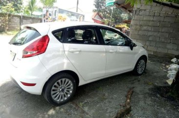 Ford Fiesta S 2014 AT Htachback top of the line