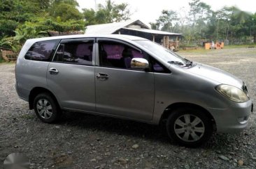 Toyota Innova J 2nd hand 2007 Model