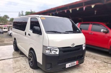 2018 Toyota HiAce Commuter 3.0 Manual Transmission