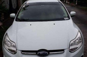 Ford Focus 2013 4 door 1.6L FOR SALE