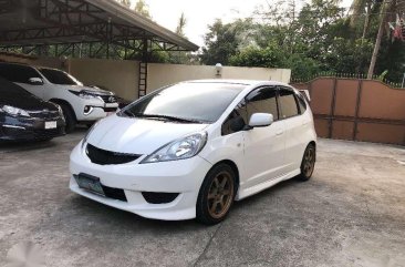 Honda Jazz 1.3 MT 2013 FOR SALE