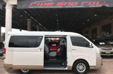 Toyota Super Grandia 2018 AT (Ride and Roll)