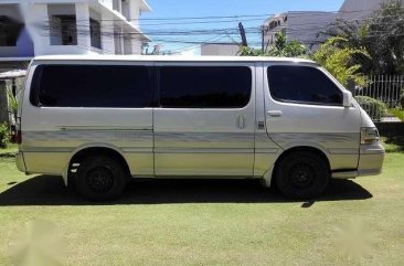 Toyota Super Grandia Hiace 2001 FOR SALE