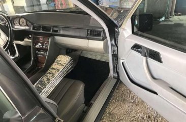 1989 Mercedes Benz 260E FOR SALE