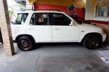 Honda CR-V 2000 Model Championship White