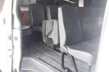 2017 Toyota Hiace Commuter 30 manual White